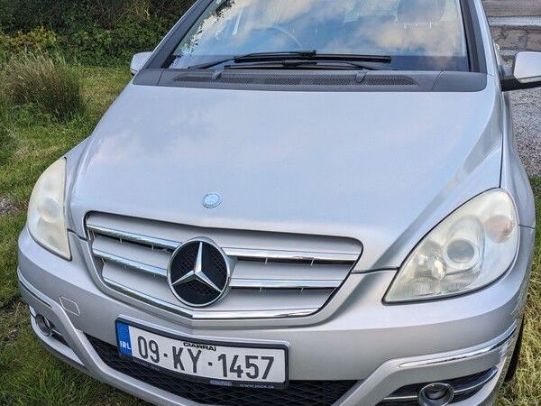 Mercedes-Benz B-Class MPV, Petrol, 2009, Silver