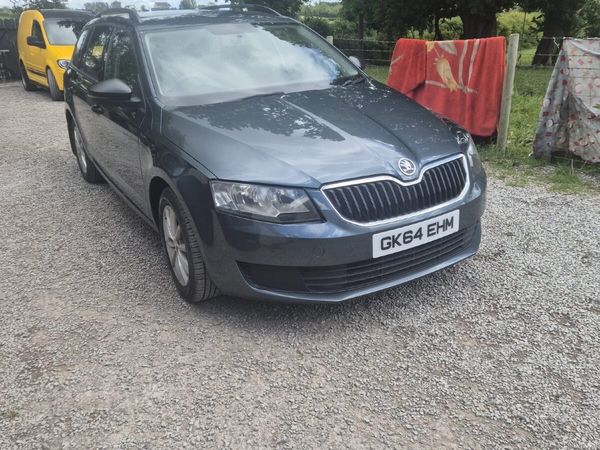 Skoda Octavia Estate, Diesel, 2014, Grey