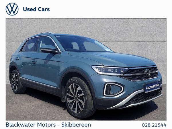 Volkswagen T-Roc Estate, Petrol, 2022, Blue