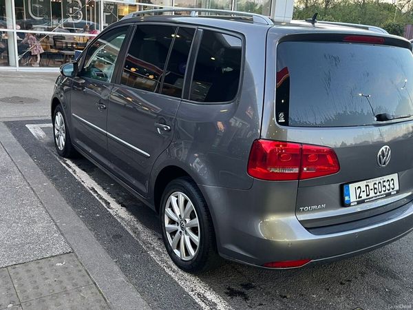Volkswagen Touran MPV, Petrol, 2012, Grey