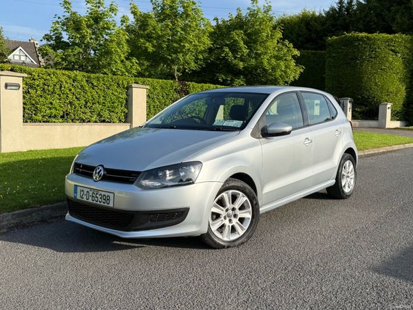 Volkswagen Polo Hatchback, Petrol, 2012, Silver