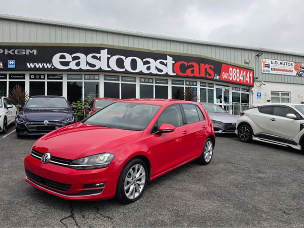 Volkswagen Golf Hatchback, Petrol, 2015, Red