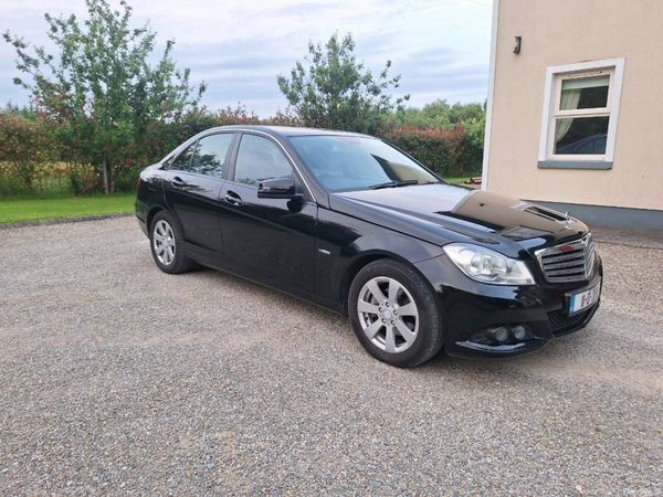 Mercedes-Benz C-Class Saloon, Diesel, 2011, Black