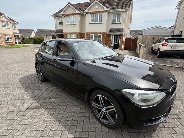 BMW 1-Series Hatchback, Diesel, 2015, Black