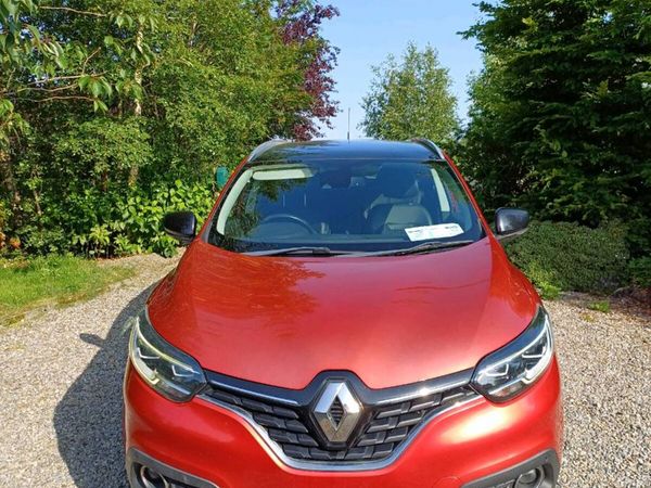 Renault Kadjar SUV, Diesel, 2016, Red