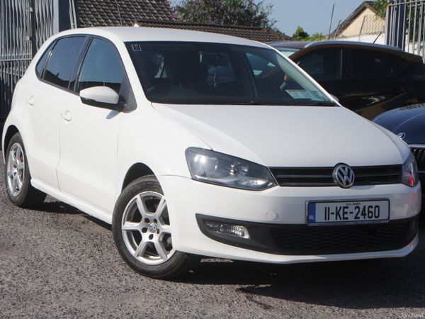 Volkswagen Polo Hatchback, Diesel, 2011, White