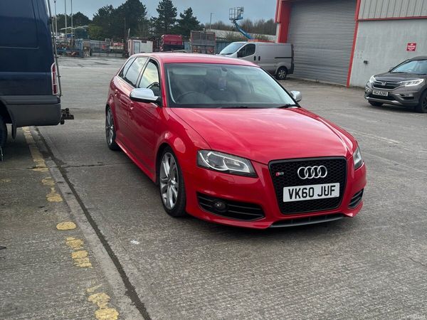 Audi A3 Hatchback, Petrol, 2010, Red