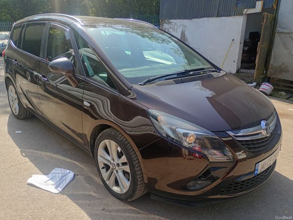 Vauxhall Zafira MPV, Diesel, 2014, Brown