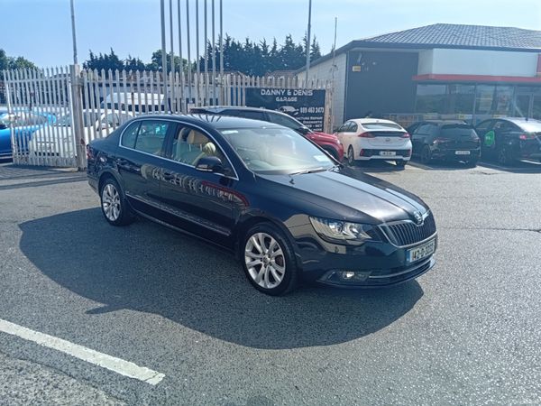 Skoda Superb Saloon, Diesel, 2014, Black