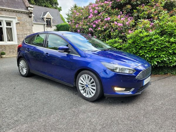 Ford Focus Hatchback, Diesel, 2017, Blue