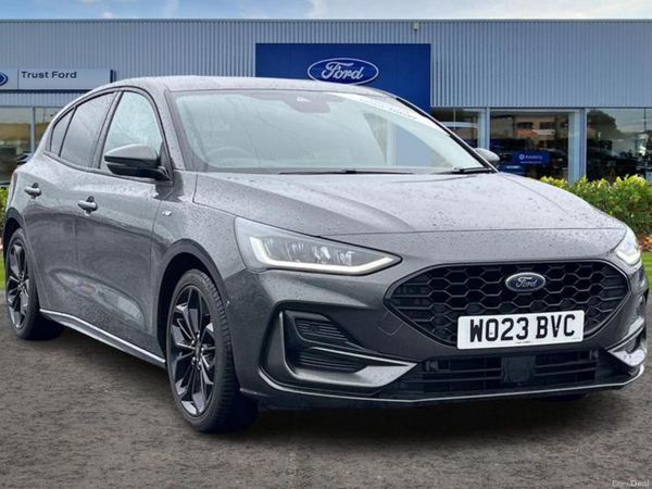 Ford Focus Hatchback, Petrol, 2023, Grey