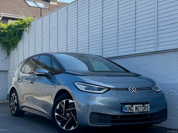 Volkswagen ID.3 Hatchback, Electric, 2023, Blue