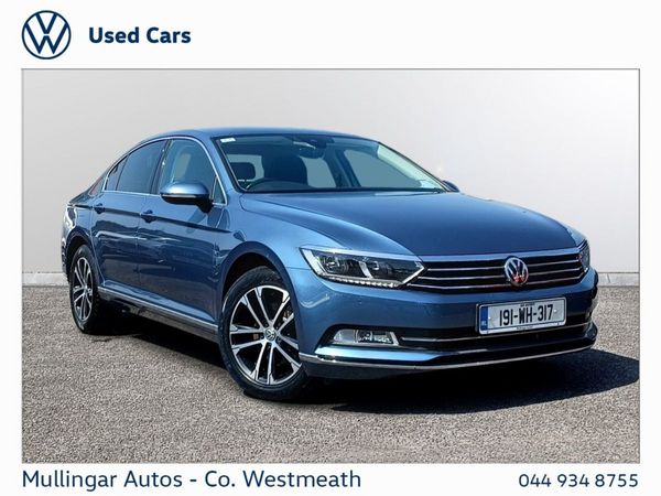 Volkswagen Passat Saloon, Diesel, 2019, Blue