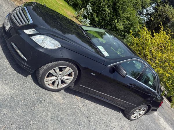 Mercedes-Benz E-Class Saloon, Diesel, 2012, Black