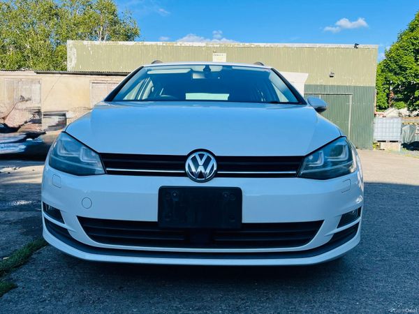 Volkswagen Golf Estate, Petrol, 2014, White
