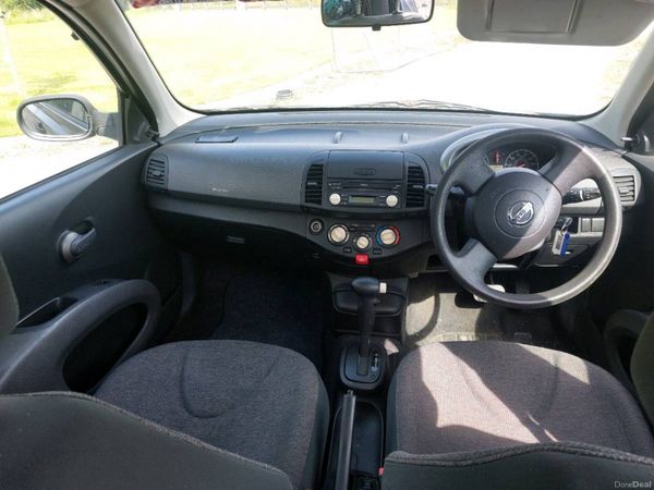 Nissan Micra Hatchback, Petrol, 2005, Grey
