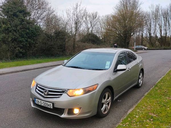 Honda Accord Saloon, Diesel, 2009, Silver