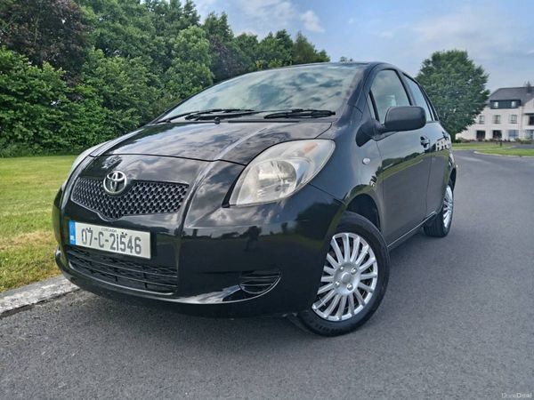 Toyota Yaris Hatchback, Petrol, 2007, Black