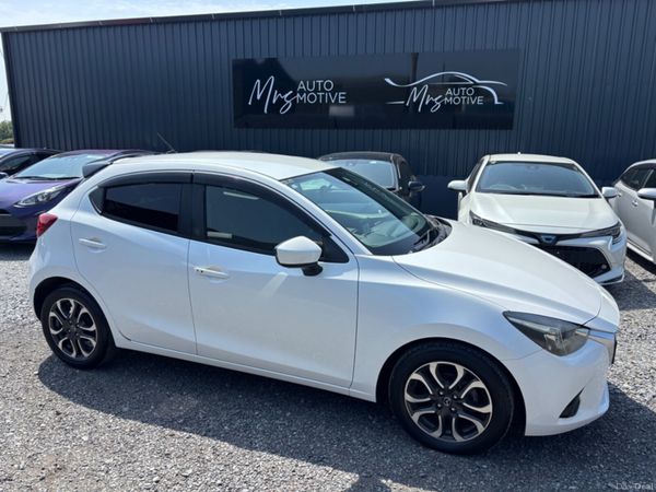 Mazda Demio Hatchback, Diesel, 2015, White