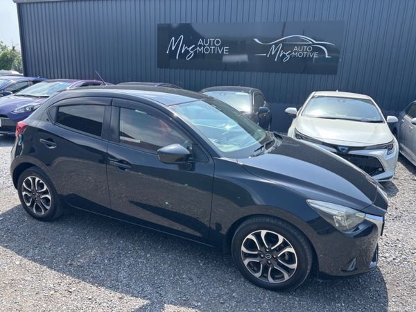 Mazda Demio Hatchback, Diesel, 2015, Black