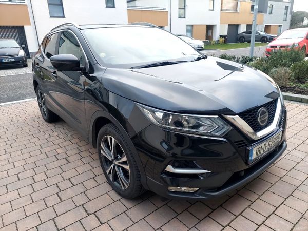 Nissan Qashqai Hatchback, Diesel, 2018, Black