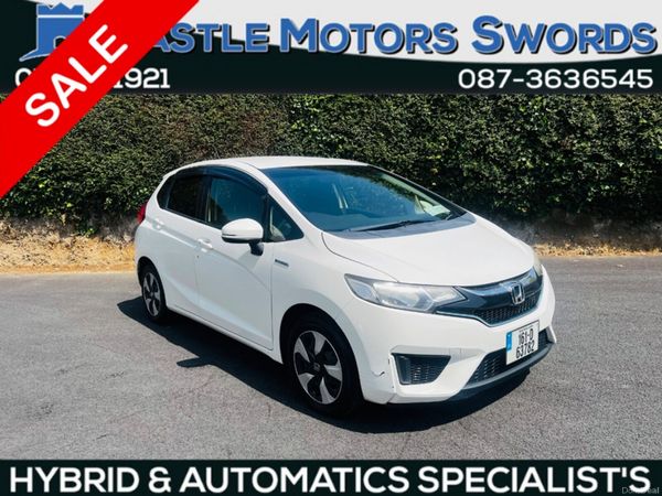 Honda Fit Hatchback, Petrol Hybrid, 2016, Silver
