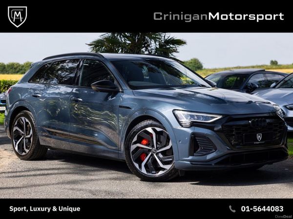 Audi Q8 e-tron SUV, Electric, 2023, Blue