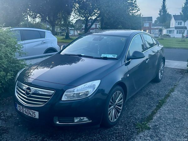 Opel Insignia MPV, Diesel, 2012, Black