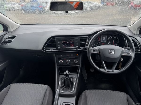 SEAT Leon Hatchback, Petrol, 2014, Grey