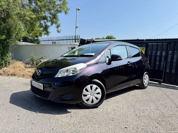 Toyota Vitz Hatchback, Petrol, 2014, Purple