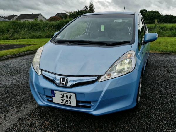 Honda Fit Hatchback, Petrol Hybrid, 2013, Blue