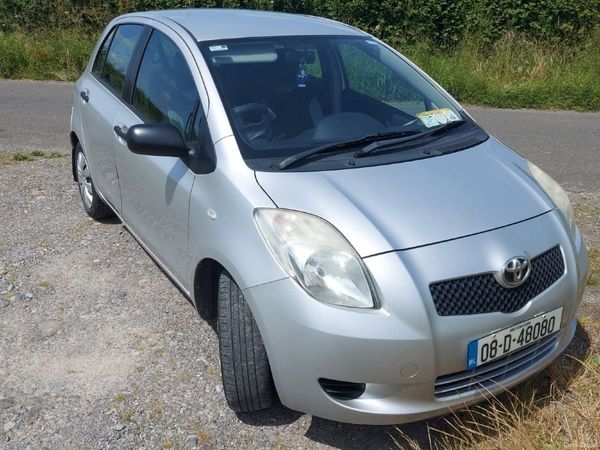 Toyota Yaris Hatchback, Petrol, 2008, Silver