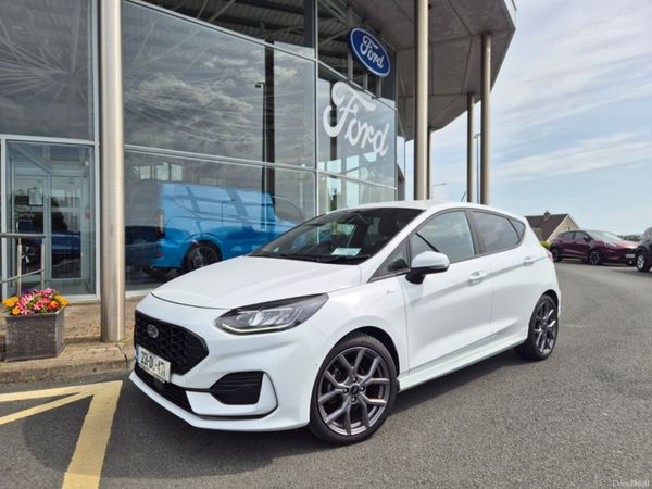 Ford Fiesta Hatchback, Petrol, 2023, White