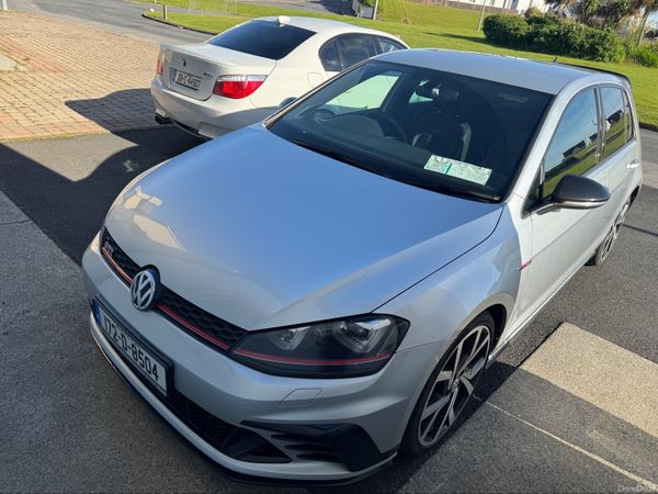 Volkswagen Golf Estate, Petrol, 2017, Grey