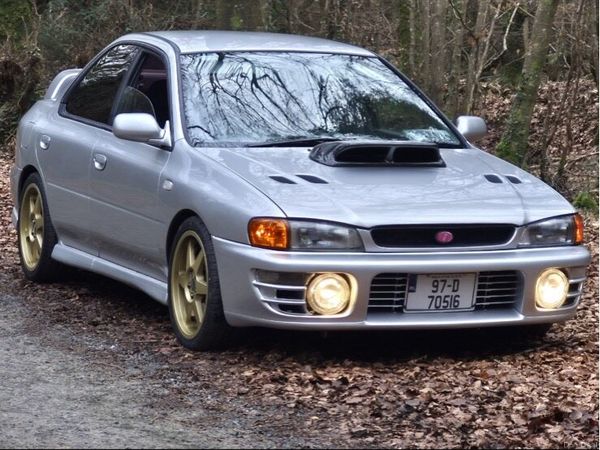 Subaru Impreza Saloon, Petrol, 1997, Silver