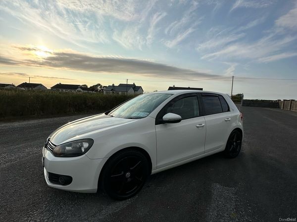 Volkswagen Golf Hatchback, Diesel, 2010, White