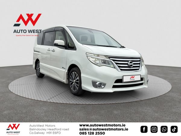 Nissan Serena MPV, Petrol Hybrid, 2014, White