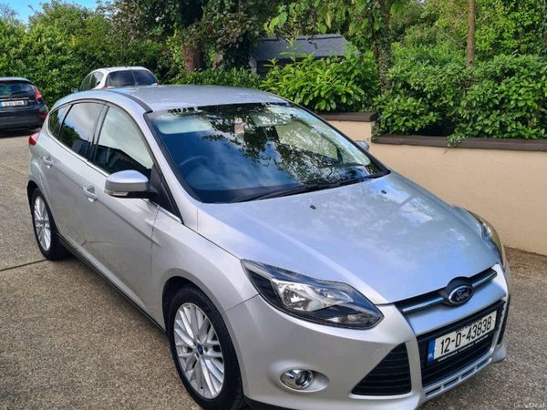 Ford Focus Hatchback, Diesel, 2012, Silver