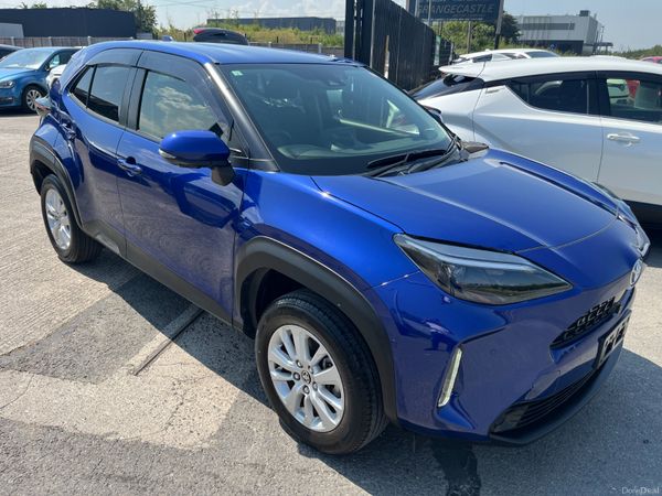 Toyota Yaris Cross Hatchback, Petrol Hybrid, 2021, Blue