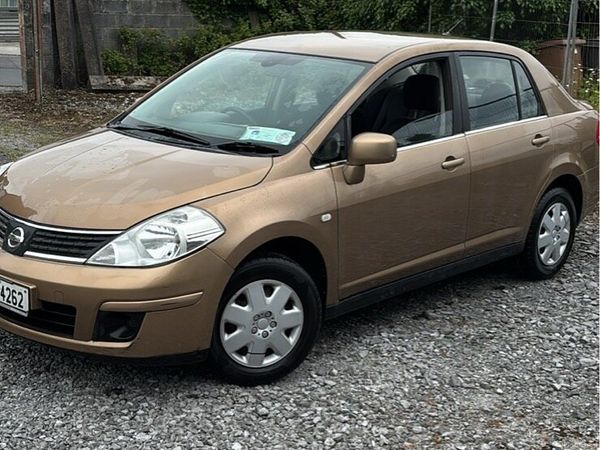 Nissan Tiida Saloon, Petrol, 2007, Gold