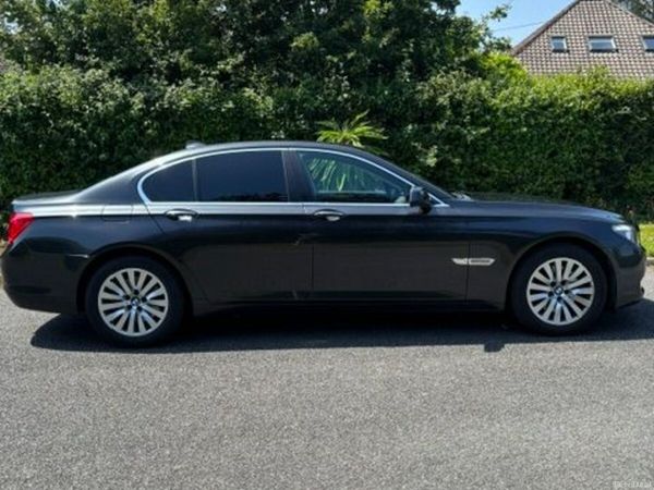BMW 7-Series Saloon, Diesel, 2011, Grey