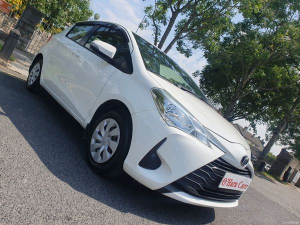 Toyota Yaris Hatchback, Petrol, 2018, White