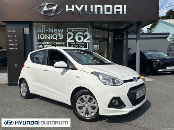 Hyundai i10 Hatchback, Petrol, 2014, White