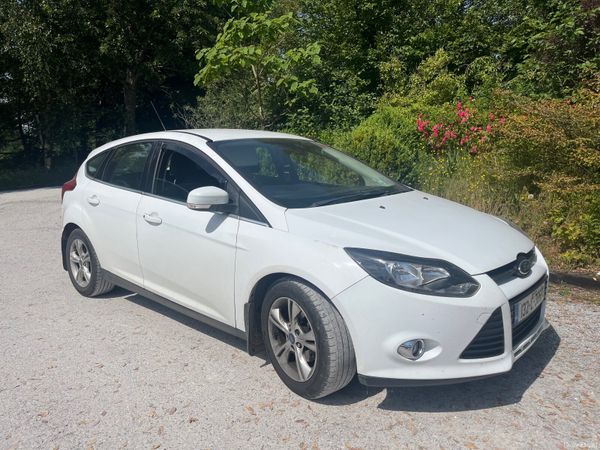 Ford Focus Hatchback, Diesel, 2013, White