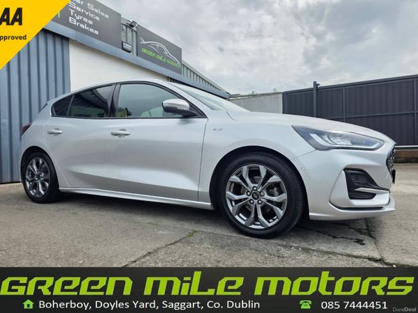 Ford Focus Hatchback, Petrol, 2024, Grey