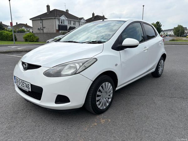 Mazda Demio Hatchback, Petrol, 2009, White