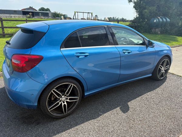 Mercedes-Benz A-Class Hatchback, Diesel, 2017, Blue