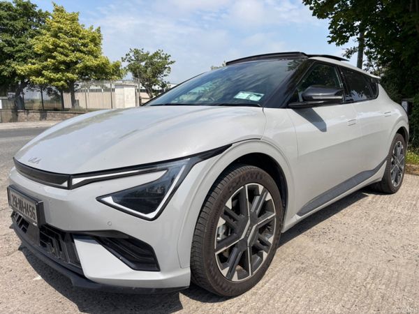 Kia EV6 MPV, Electric, 2025, Grey