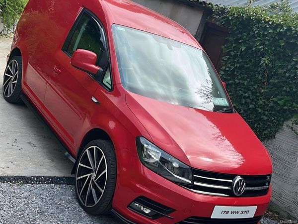 Volkswagen Caddy MPV, Diesel, 2017, Red