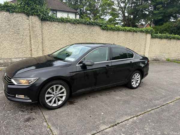 Volkswagen Passat Saloon, Diesel, 2017, Black